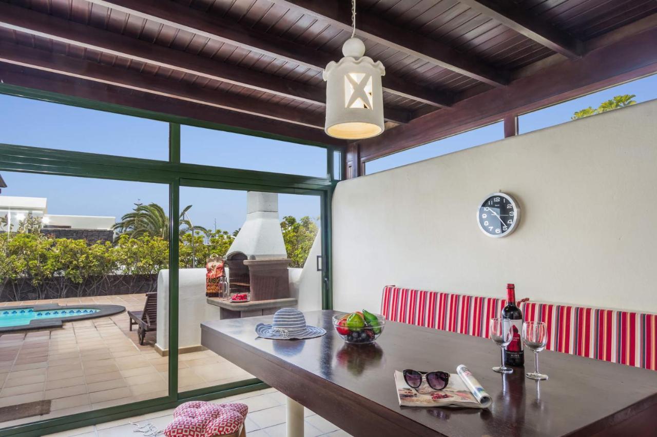 Villa Victoria Luz By Villa Plus Плая Бланка Екстериор снимка